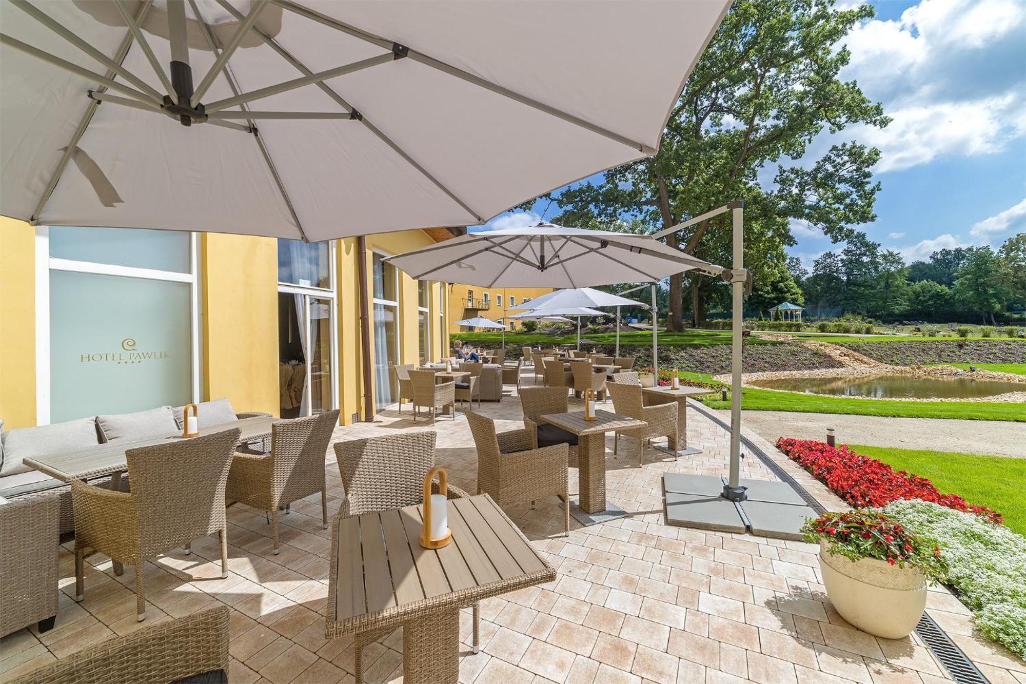 Spa Resort Pawlik-Aquaforum ฟรันทิชโกวี ลาซเน ภายนอก รูปภาพ